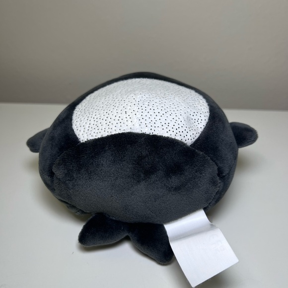 Kai Whale Squishmallows from box set - Picture 5 of 8